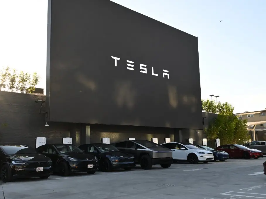 Musk’s Tesla to start deliveries at India’s showroom from August, second showroom to be opened in THIS city Musk’s Tesla to start deliveries at India’s showroom from August, second showroom to be opened in THIS city