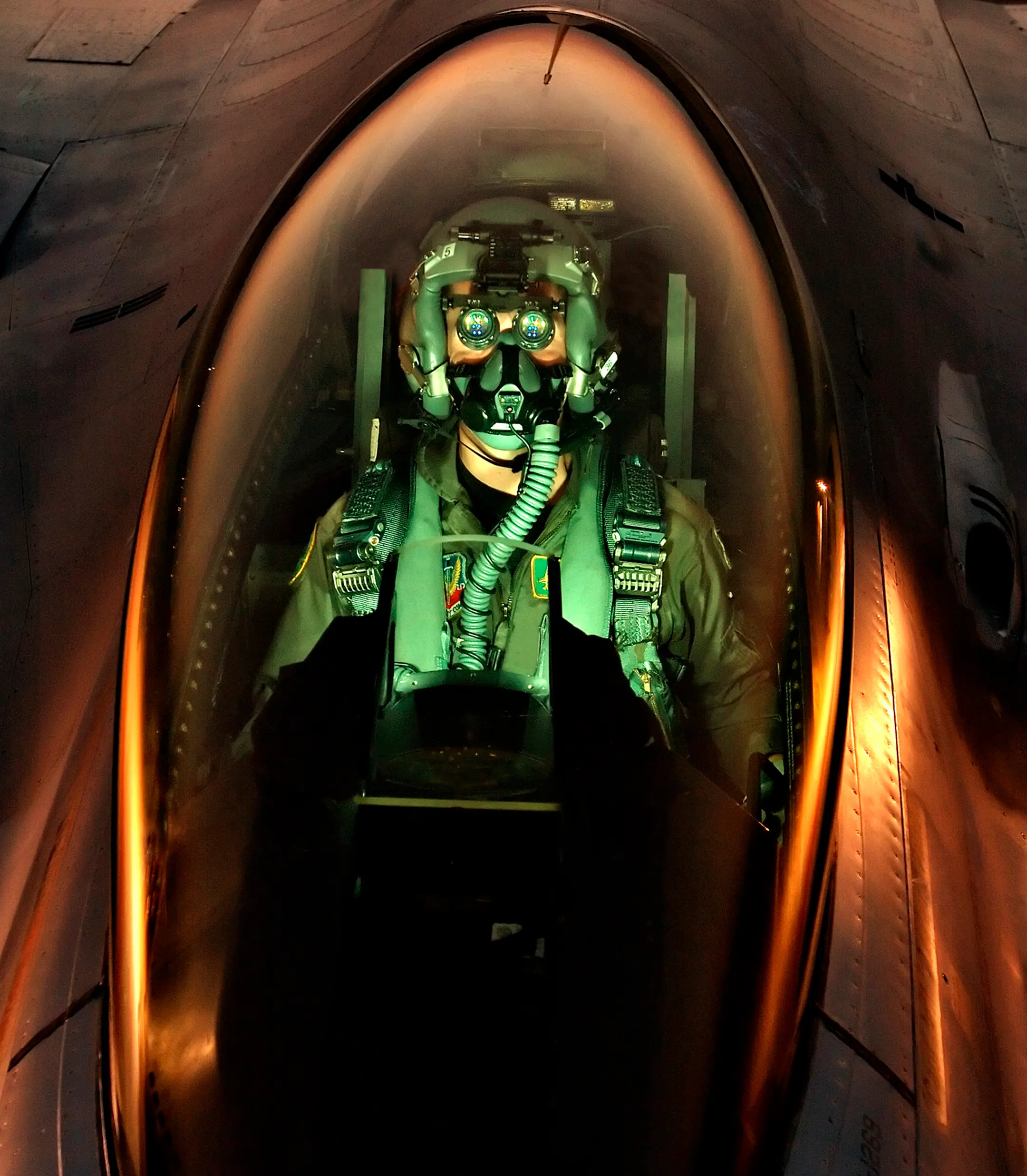G-suits, helmets & night vision goggles: The combat gear that lets fighter pilots cheat death
