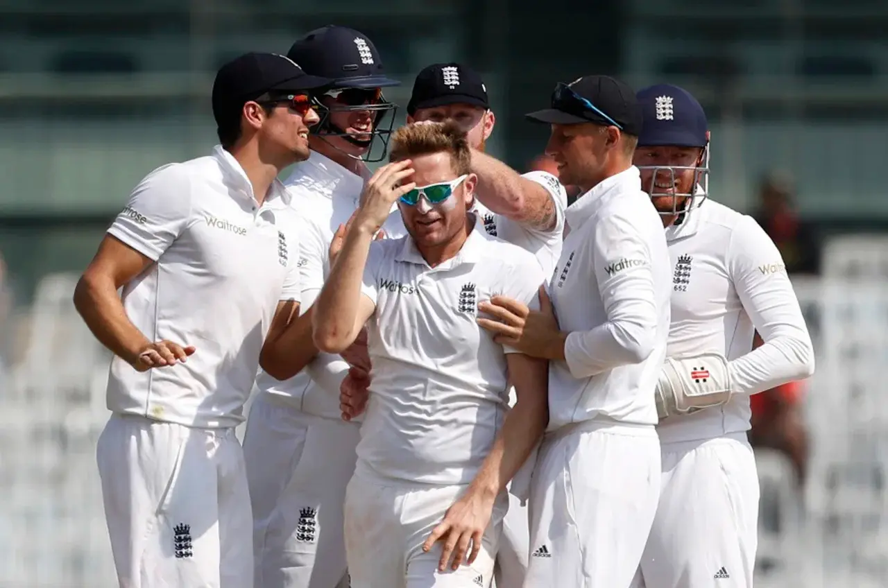 England recall FORGOTTEN spinner Dawson to replace Lord's hero Shoaib Bashir for fourth Test vs India