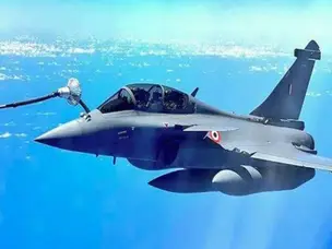 Can Cambodia defeat Thailand without fighter jets and air bombers?