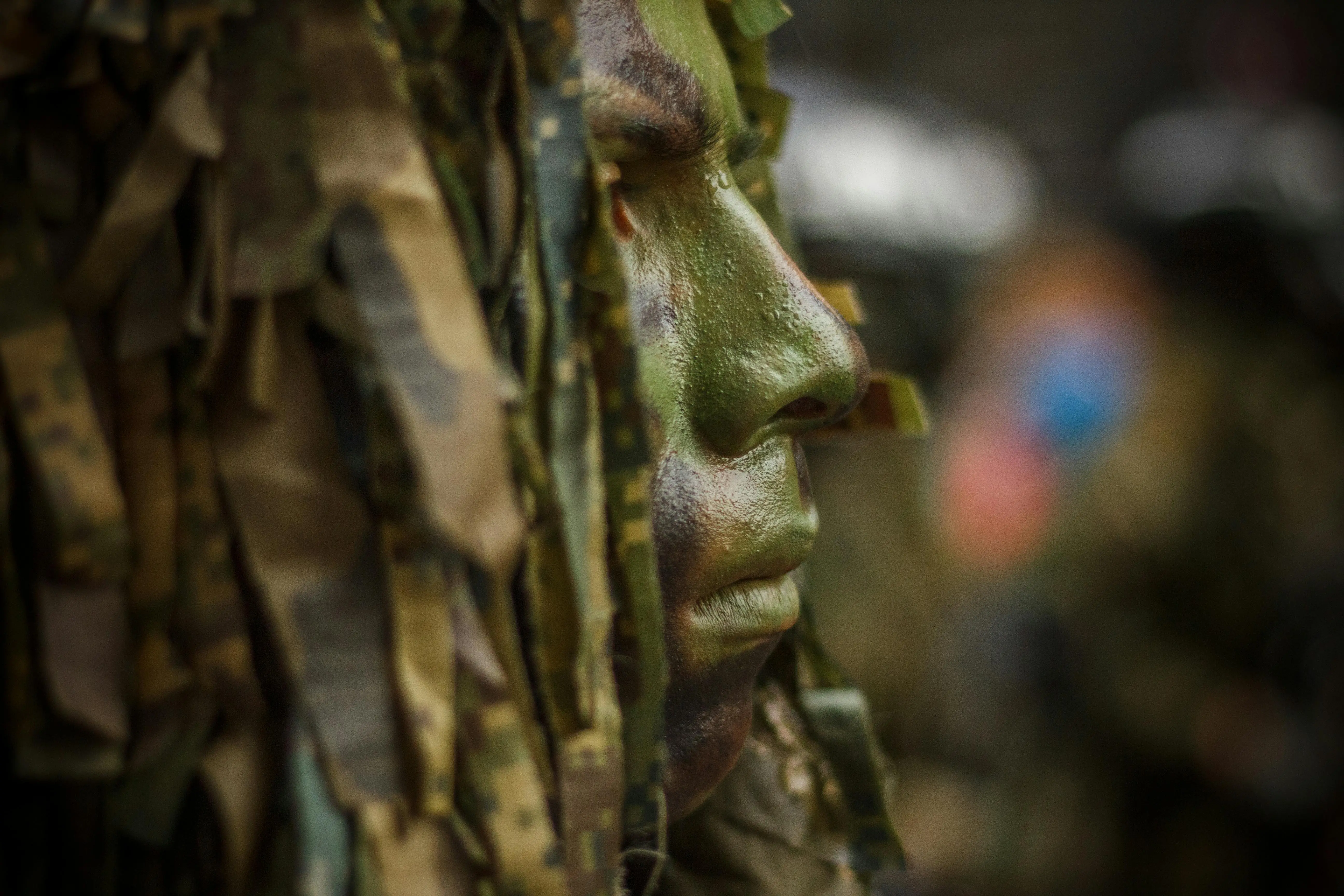 What is guerrilla warfare and why Cambodia could be forced to use it against Thailand?