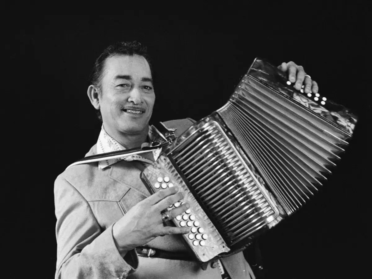 Grammy-winning San Antonio Tejano legend Flaco Jiménez dies at 86, condolences pour in from fans