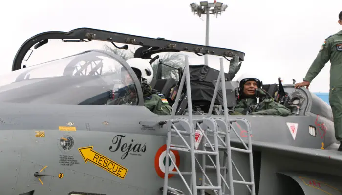 Digital cockpits and open architecture