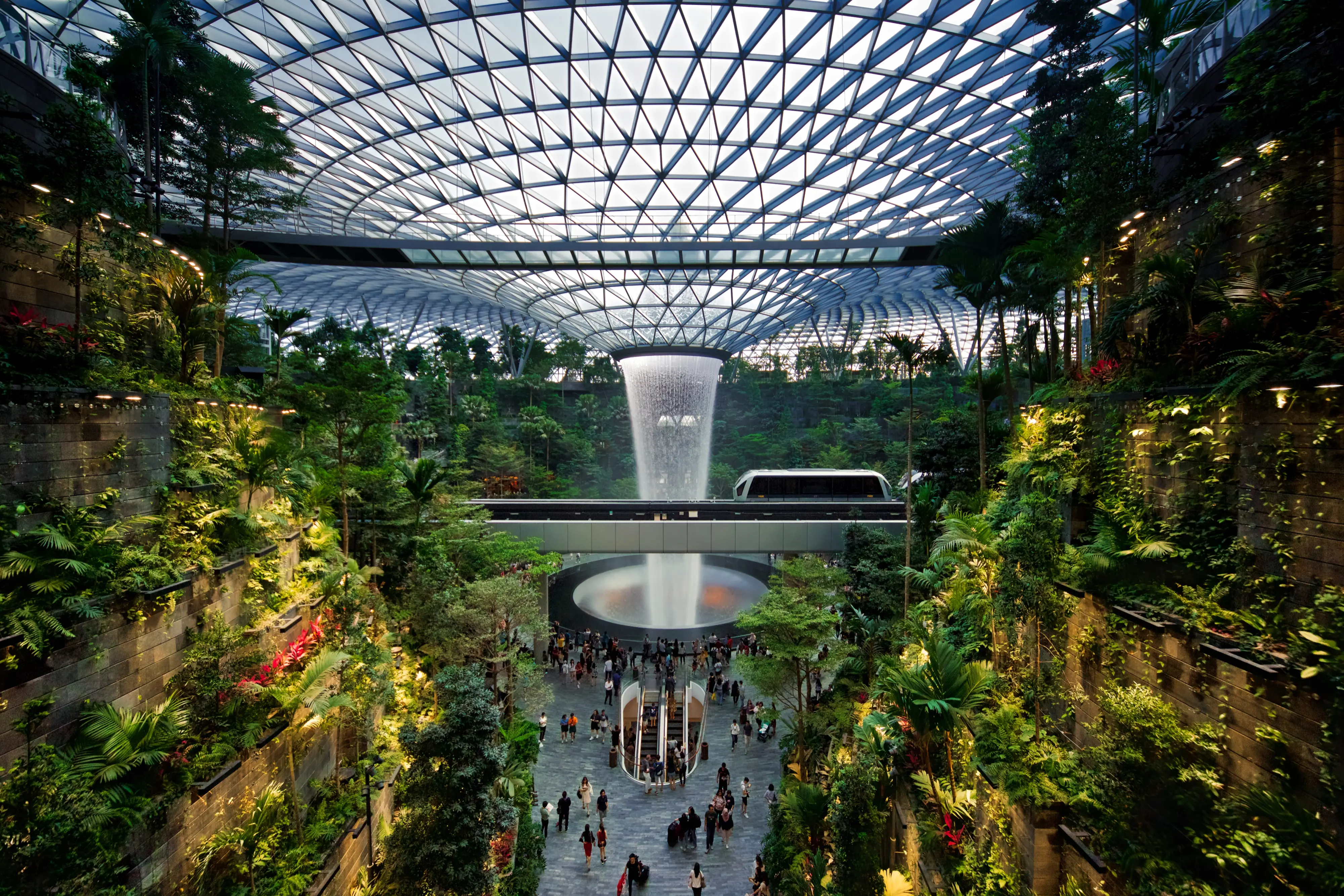 Singapore Changi Airport (SIN)