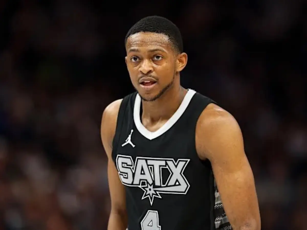 NBA: San Antonio Spurs agree to four-year extension with De'Aaron Fox worth $229 million - Reports NBA: San Antonio Spurs agree to four-year extension with De'Aaron Fox worth $229 million - Reports