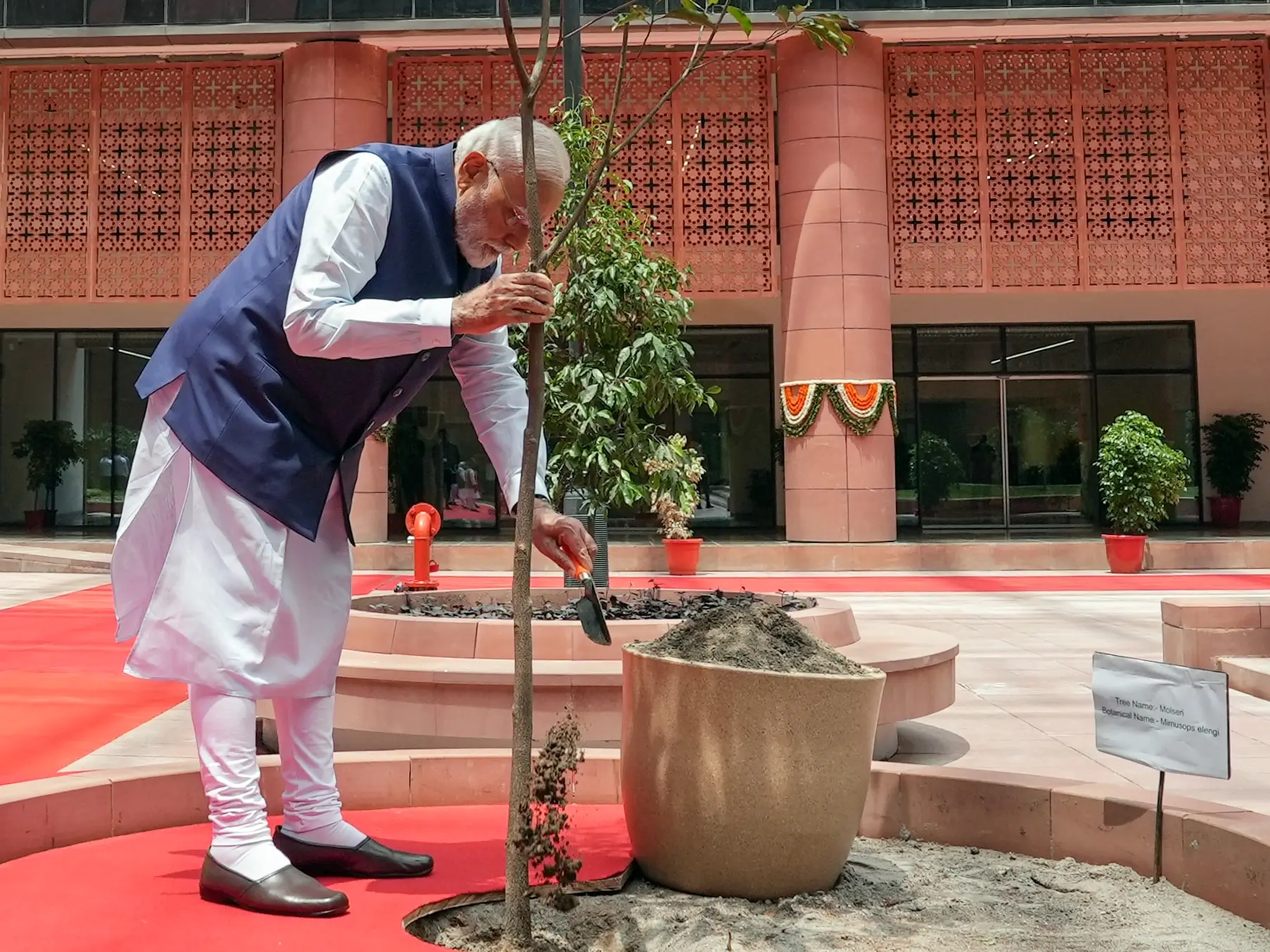 How much rent does the government pay for ministries? PM Modi reveals at Kartavya Bhavan inauguration How much rent does the government pay for ministries? PM Modi reveals at Kartavya Bhavan inauguration