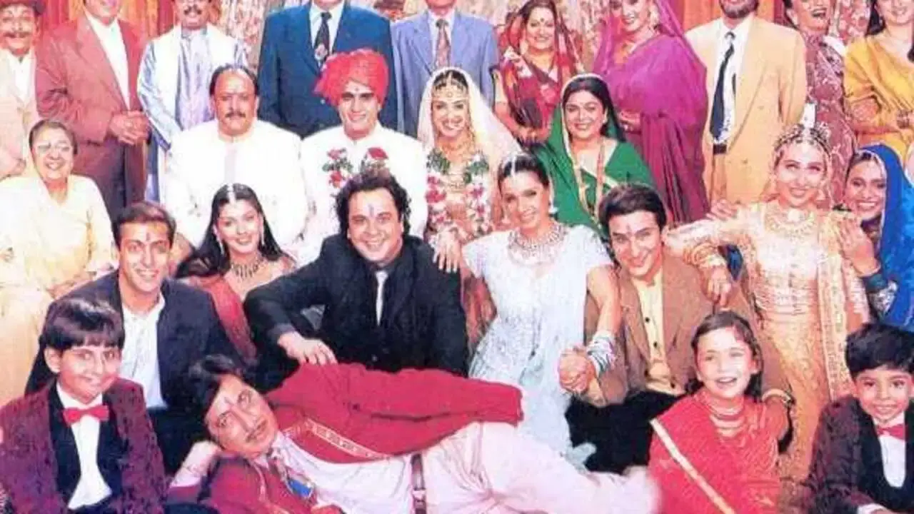 Hum Saath-Saath Hain (1999)
