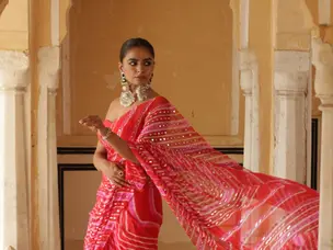 National Handloom Day 2025: Top 10 Handloom Sarees Every Saree Lover Must Own