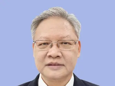 Chinese Ambassador's veiled 'bully' attack at Donald Trump Chinese Ambassador's veiled 'bully' attack at Donald Trump