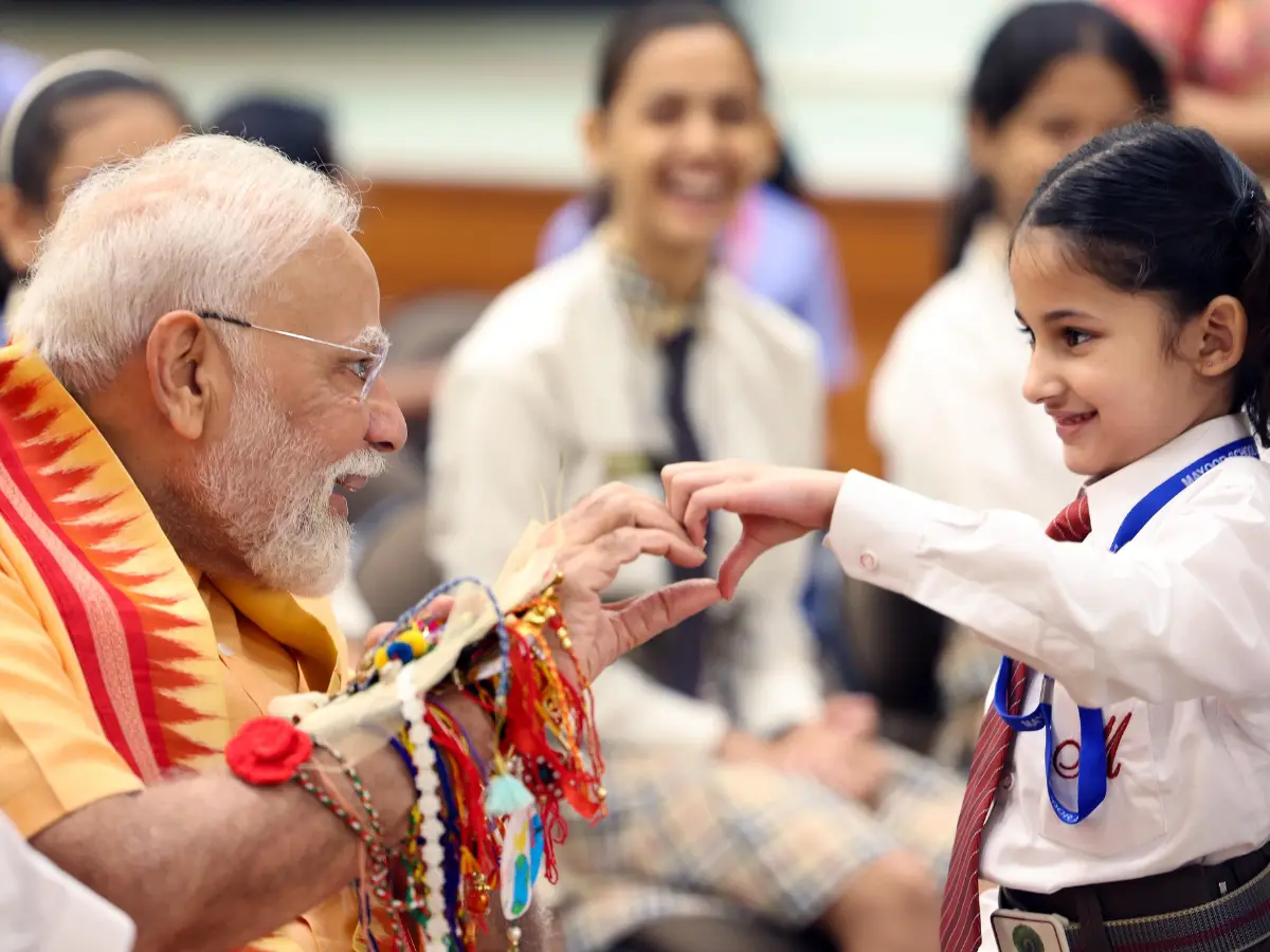 PM Modi's pictures with kids have now gone viral