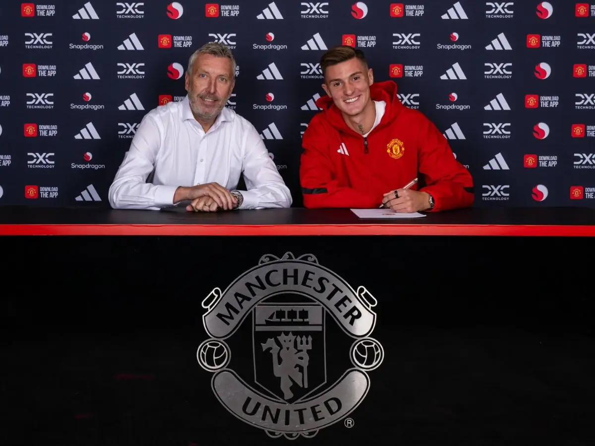 Transfer Window: Slovenian striker Benjamin Sesko completes Manchester United move