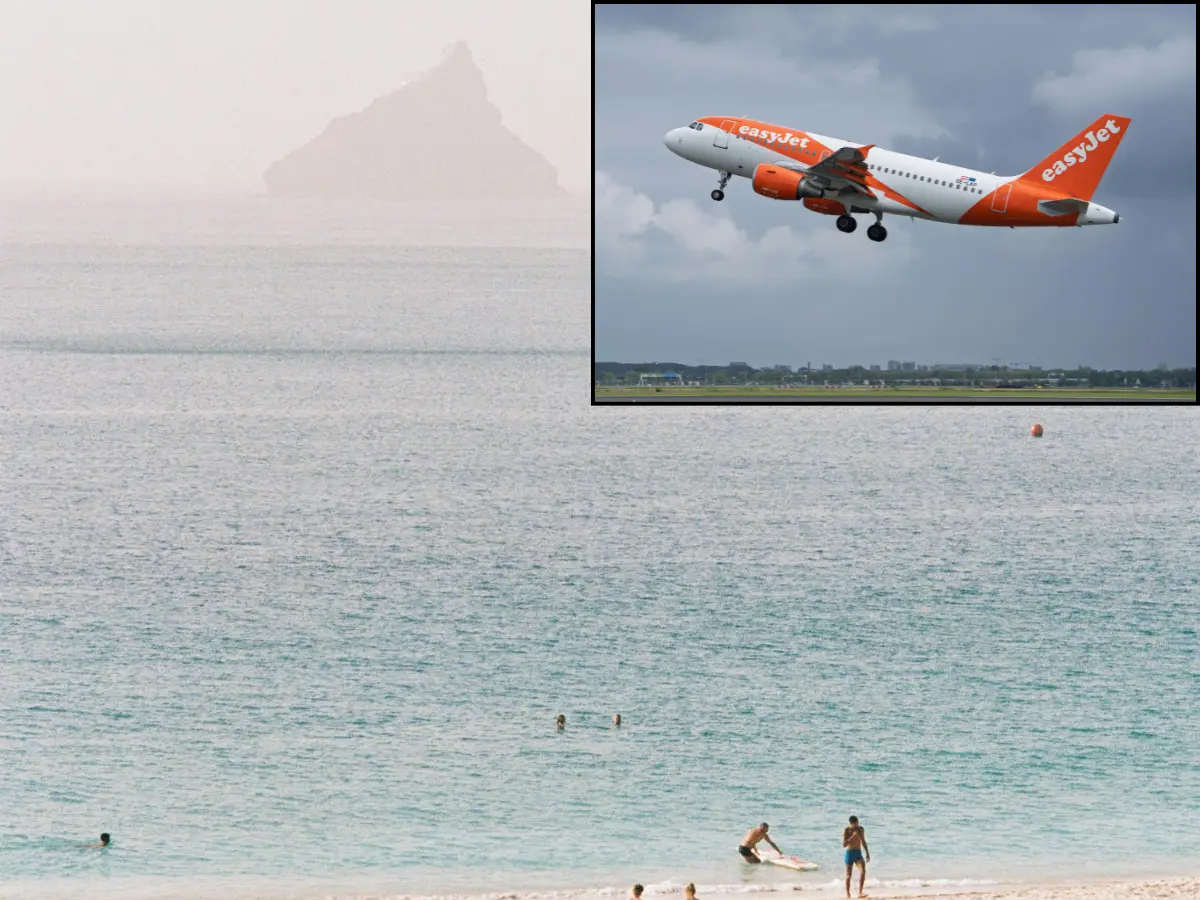 Drunk EasyJet pilot strips naked in hotel lobby. 'Wouldn't put him in charge of a toy plane'