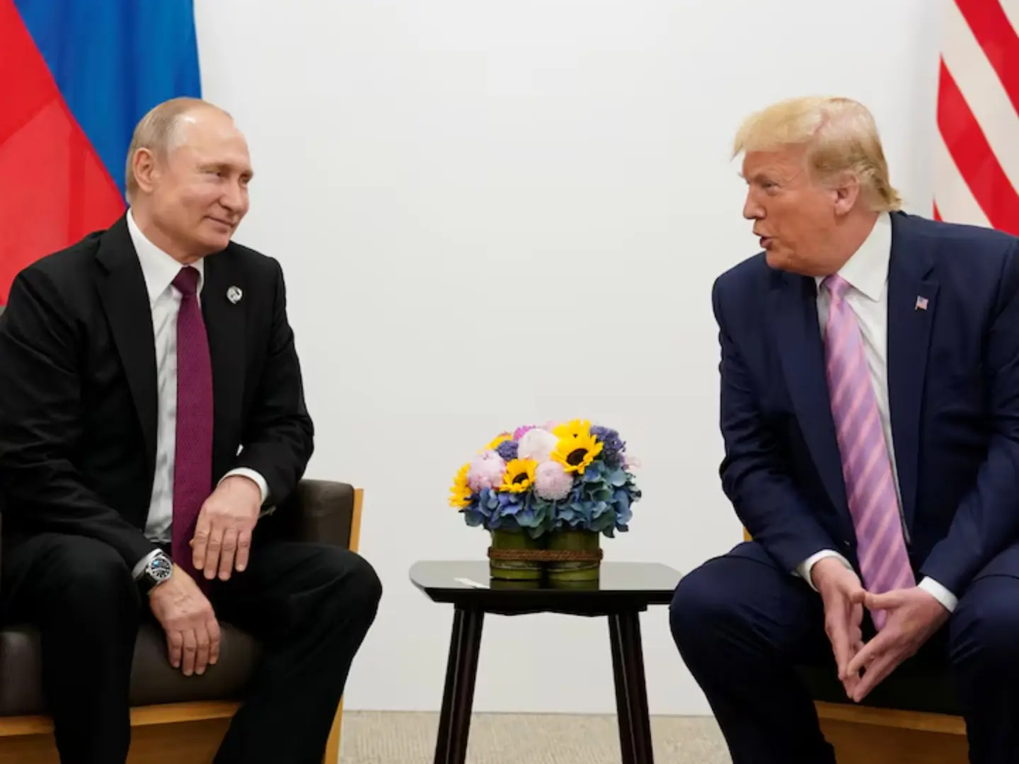 ‘It takes two to tango’: Trump says he’ll know in TWO minutes if Ukraine ceasefire deal with Putin is possible ‘It takes two to tango’: Trump says he’ll know in TWO minutes if Ukraine ceasefire deal with Putin is possible