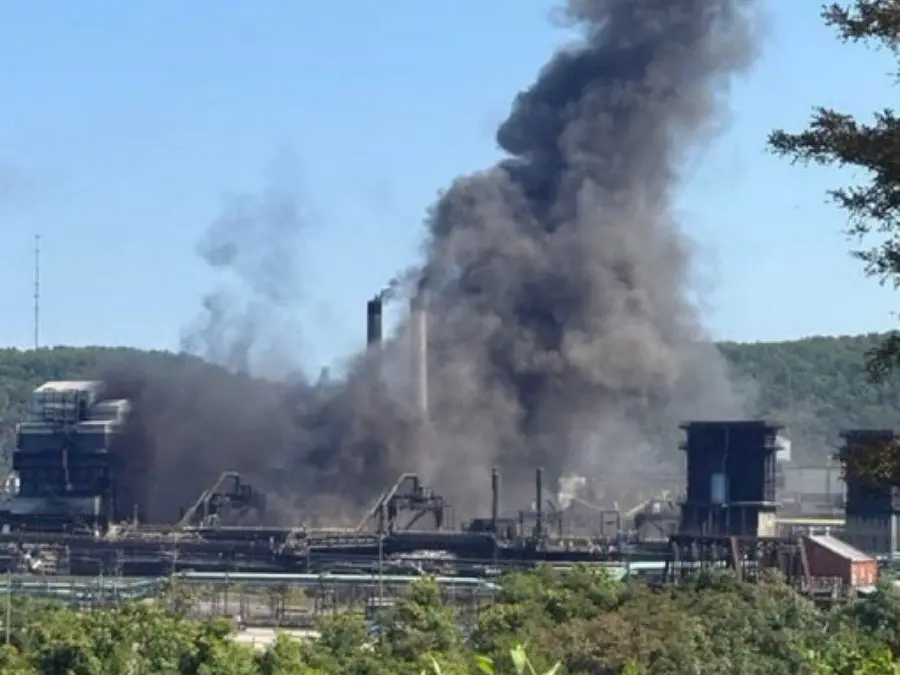 One dead, 10 injured in explosions at US Steel plant in Pennsylvania