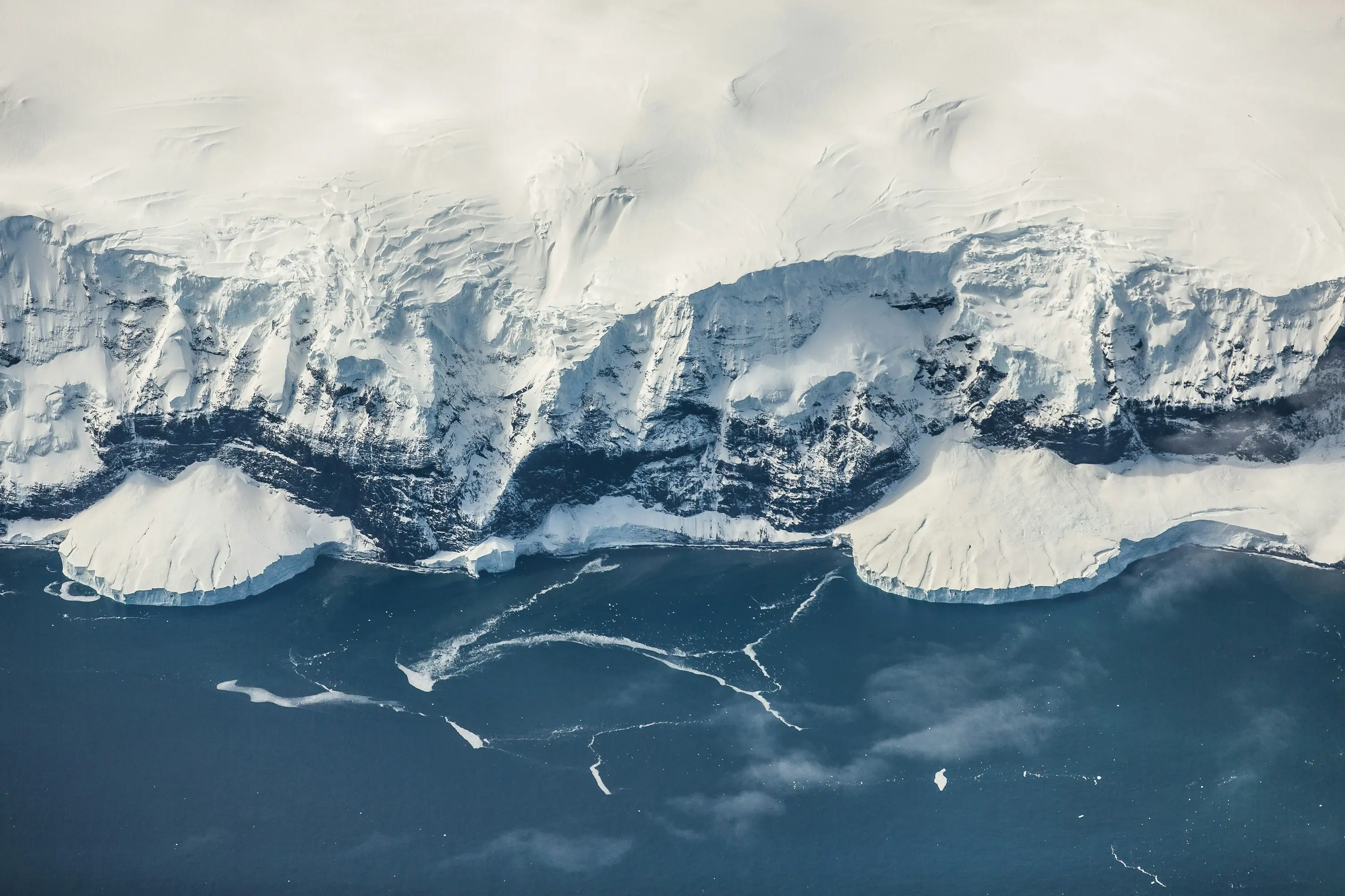Network of 332 submarine canyons discovered in Antarctica