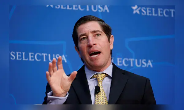 Trump administration plans 300,000 federal job cuts in 2025 Trump administration plans 300,000 federal job cuts in 2025