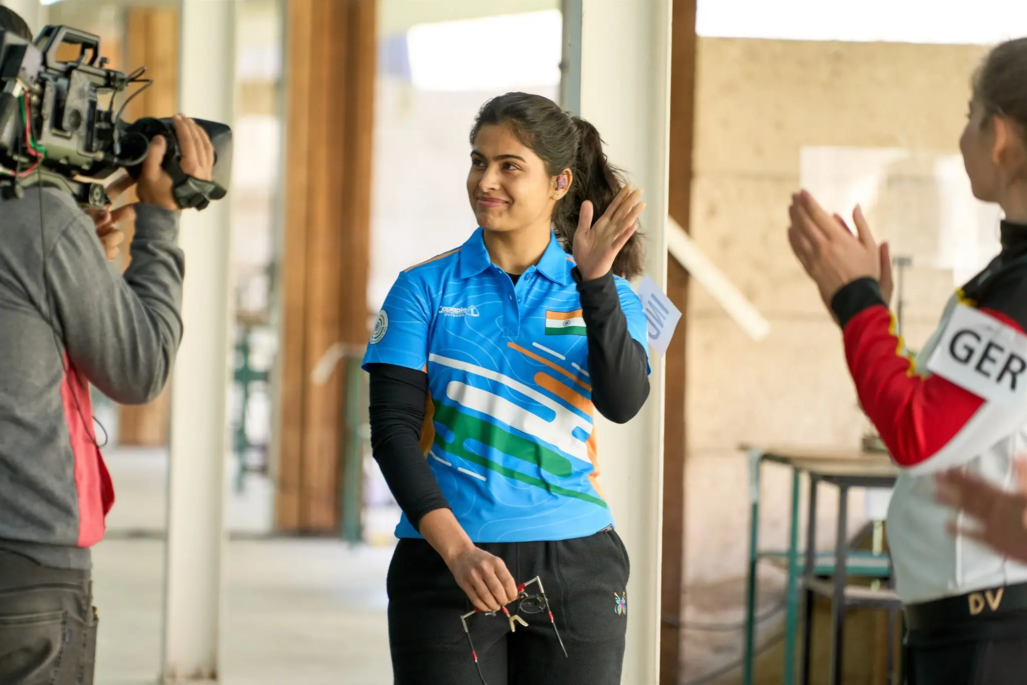 WATCH | On India’s 79th Independence Day, Manu Bhaker plays national anthem on violin