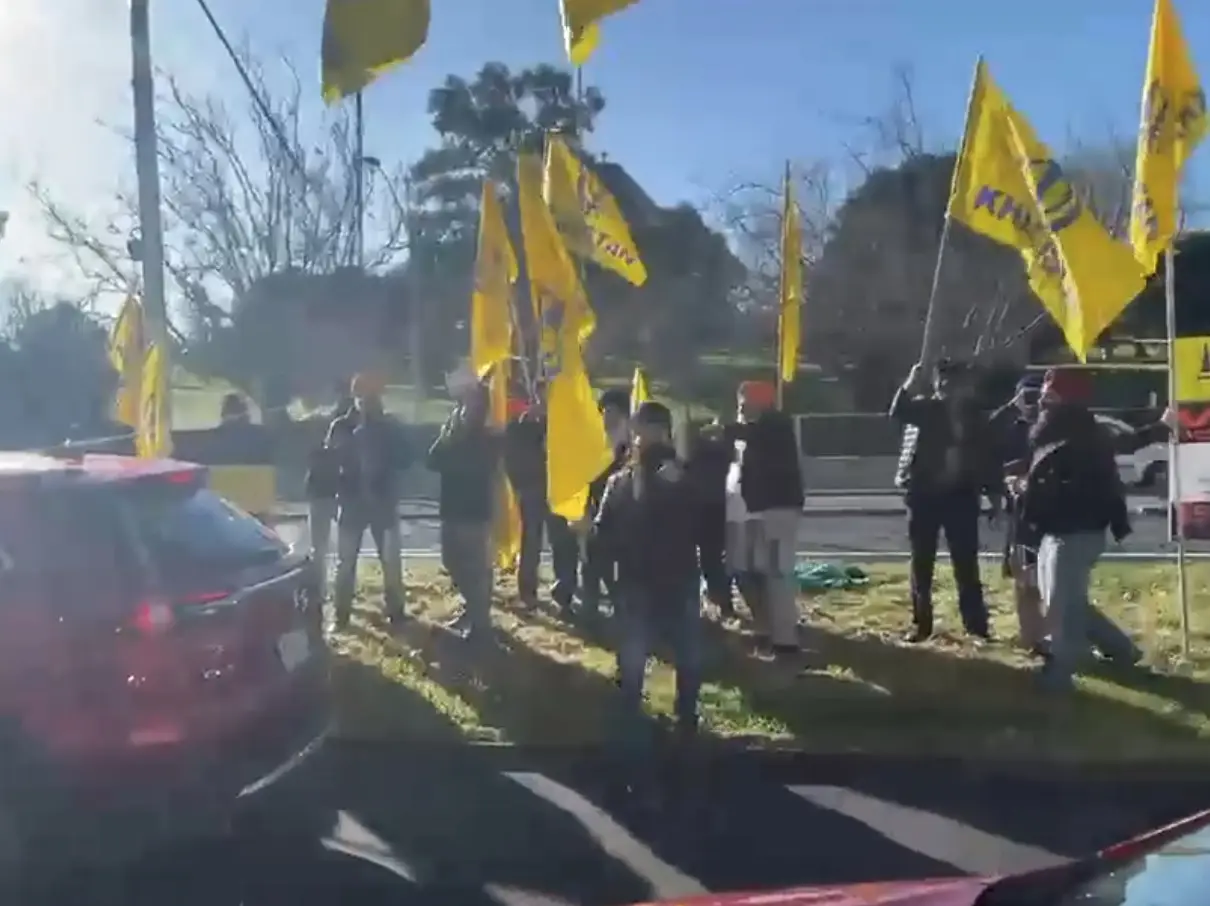Khalistani activists create ruckus in failed bid to disrupt Independence Day celebrations in Australia Khalistani activists create ruckus in failed bid to disrupt Independence Day celebrations in Australia