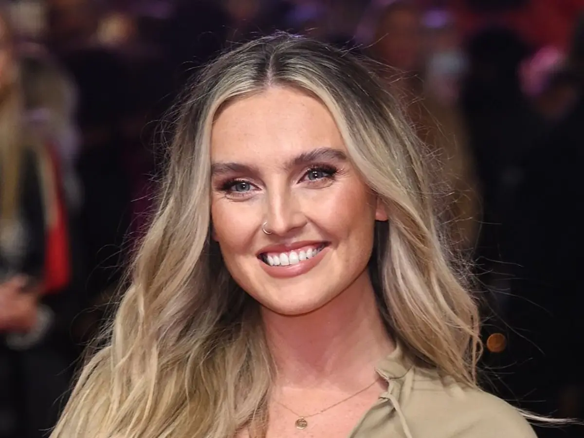 Little Mix singer Perrie Edwards reveals suffering two miscarriages: 'I was just distraught' Little Mix singer Perrie Edwards reveals suffering two miscarriages: 'I was just distraught'
