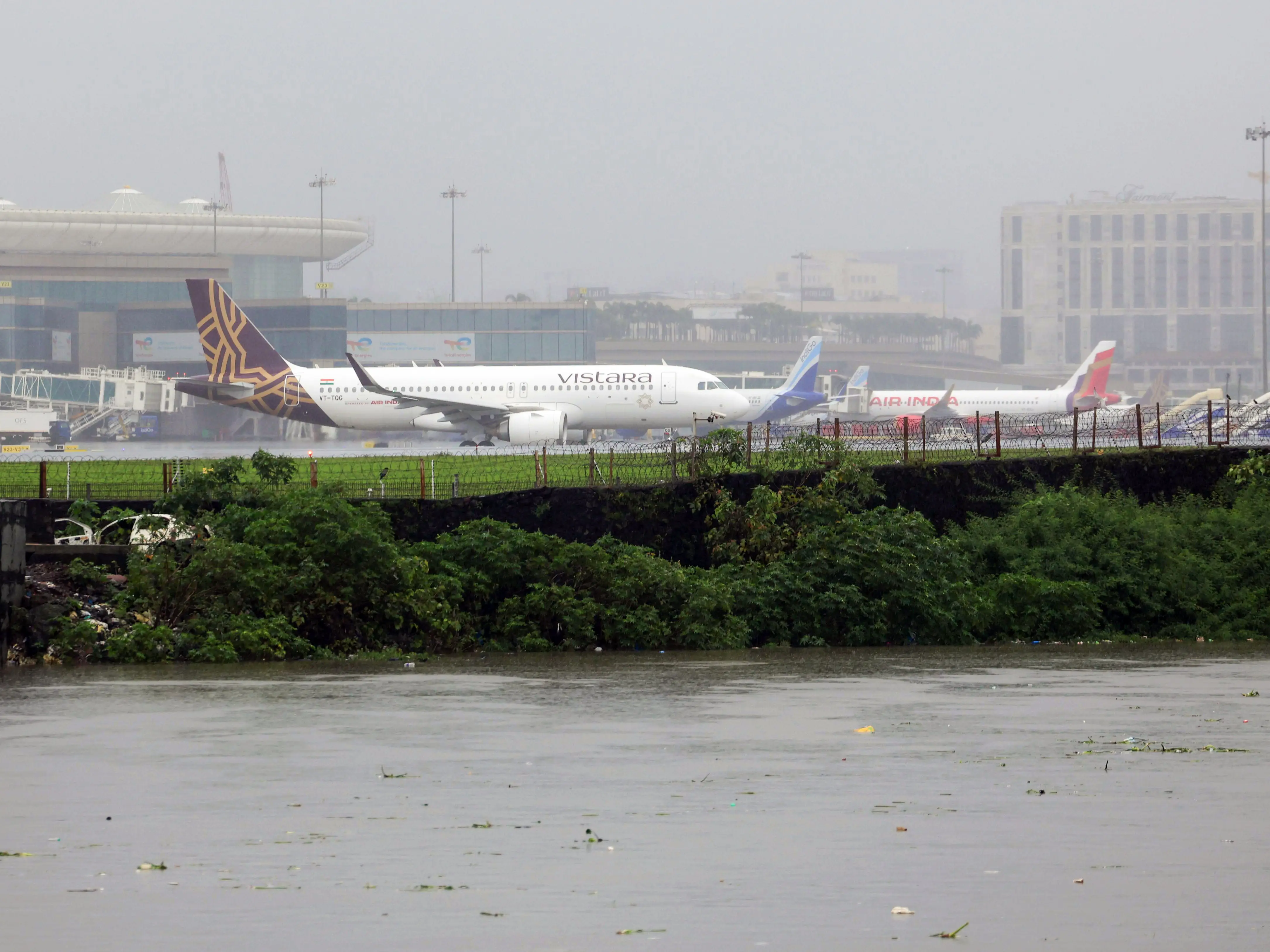 Mumbai monsoon: Over 250 flights delayed as heavy rains disrupt airport operations Mumbai monsoon: Over 250 flights delayed as heavy rains disrupt airport operations