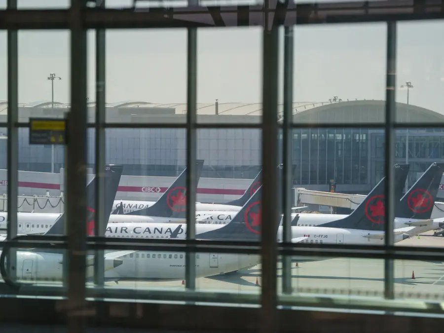 Air Canada flight attendants reach 'tentative' deal after talks, end strike