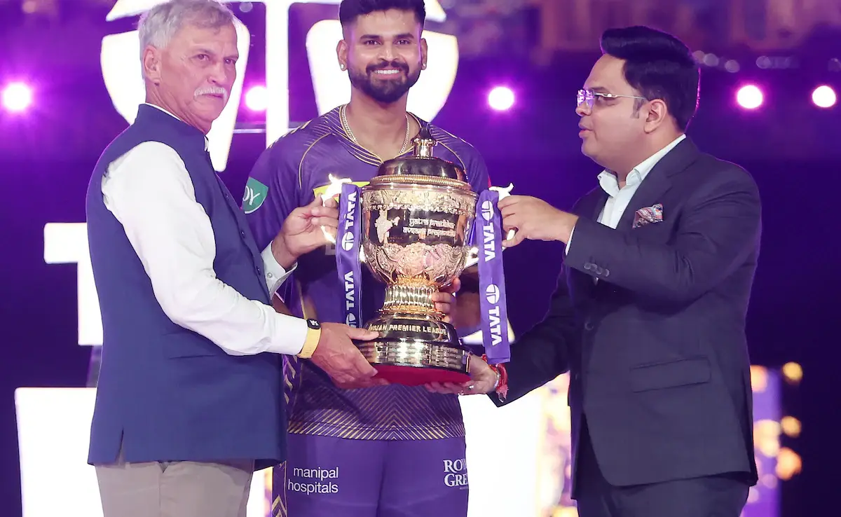 Playoffs with three different IPL teams