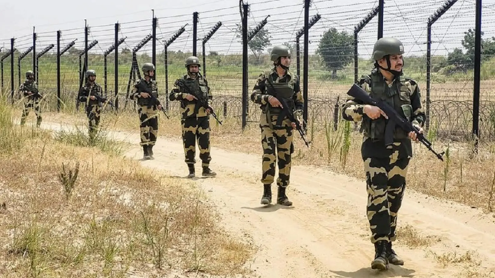 BSF nabs senior Bangladeshi police officer infiltrating India near border outpost in North 24 Parganas