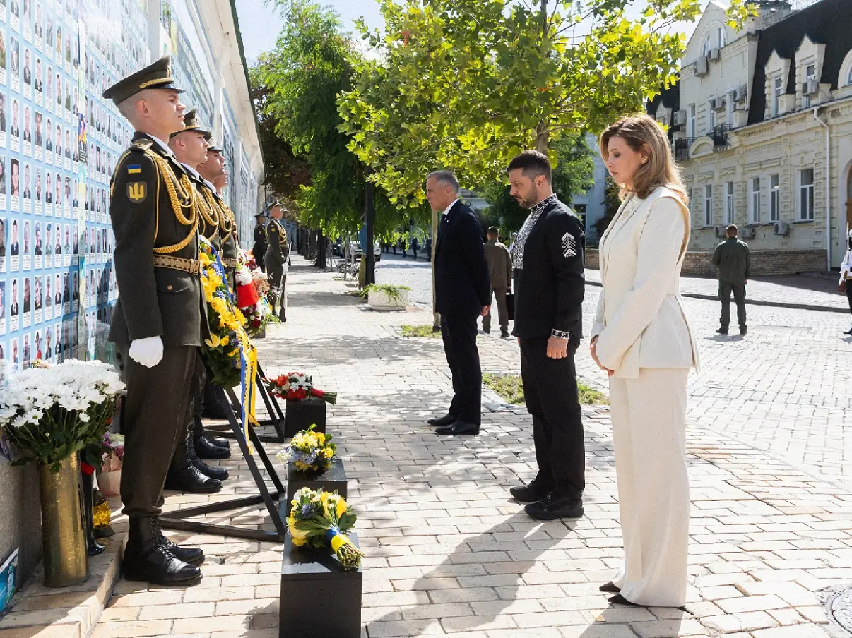 Trump sends letter to Ukraine on Independence Day, mentions ‘safeguarding’ Kyiv’s ‘sovereignty’ Trump sends letter to Ukraine on Independence Day, mentions ‘safeguarding’ Kyiv’s ‘sovereignty’