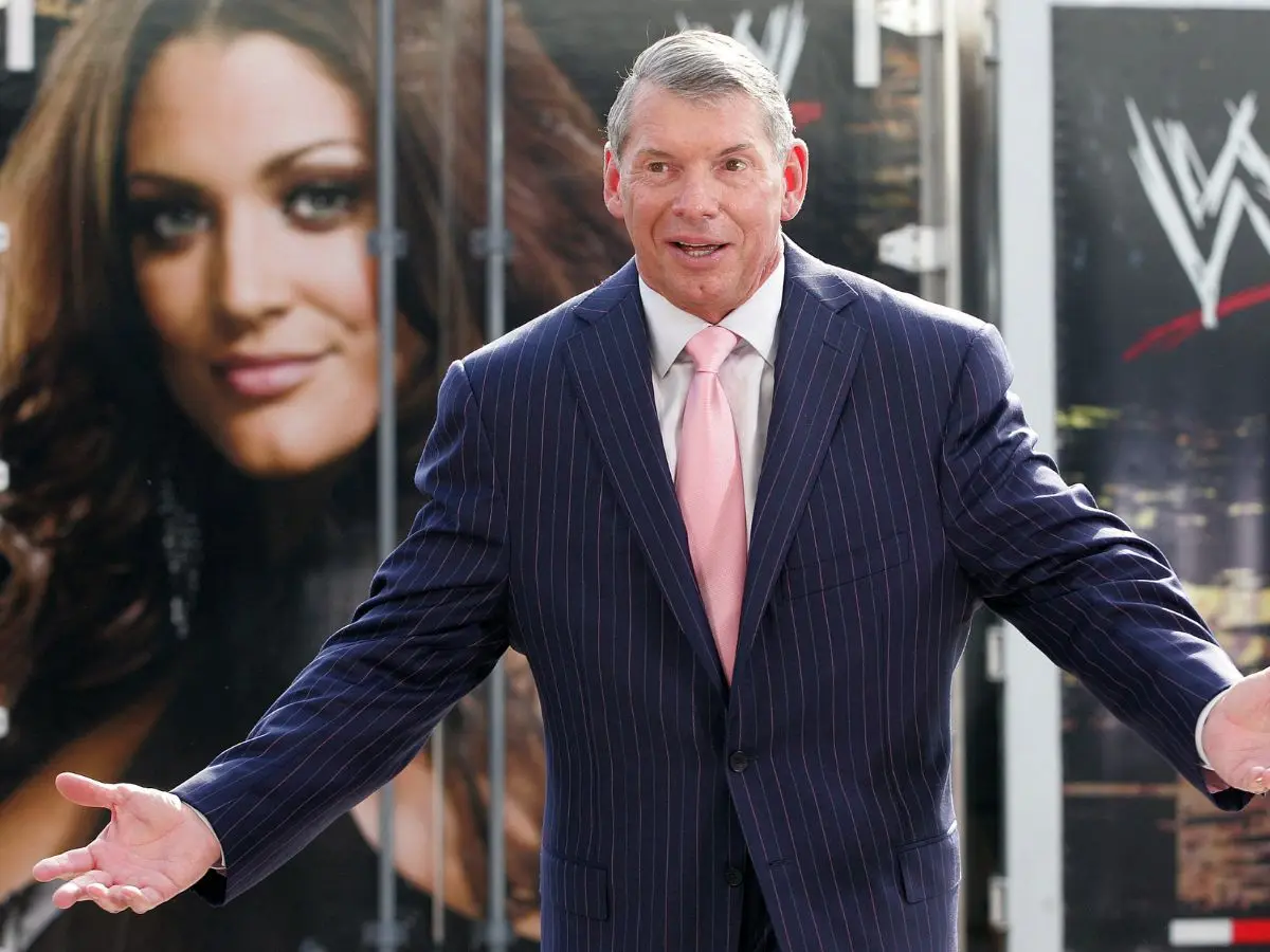 SHOCKING! Ex-WWE writer accuses Vince McMahon of sexual misconduct with female wrestler in front of roster SHOCKING! Ex-WWE writer accuses Vince McMahon of sexual misconduct with female wrestler in front of roster