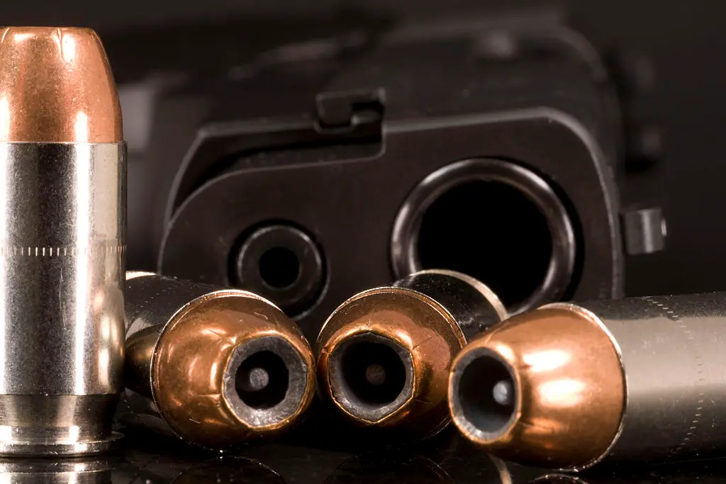 Do you know which 7 countries top the global arms import list?