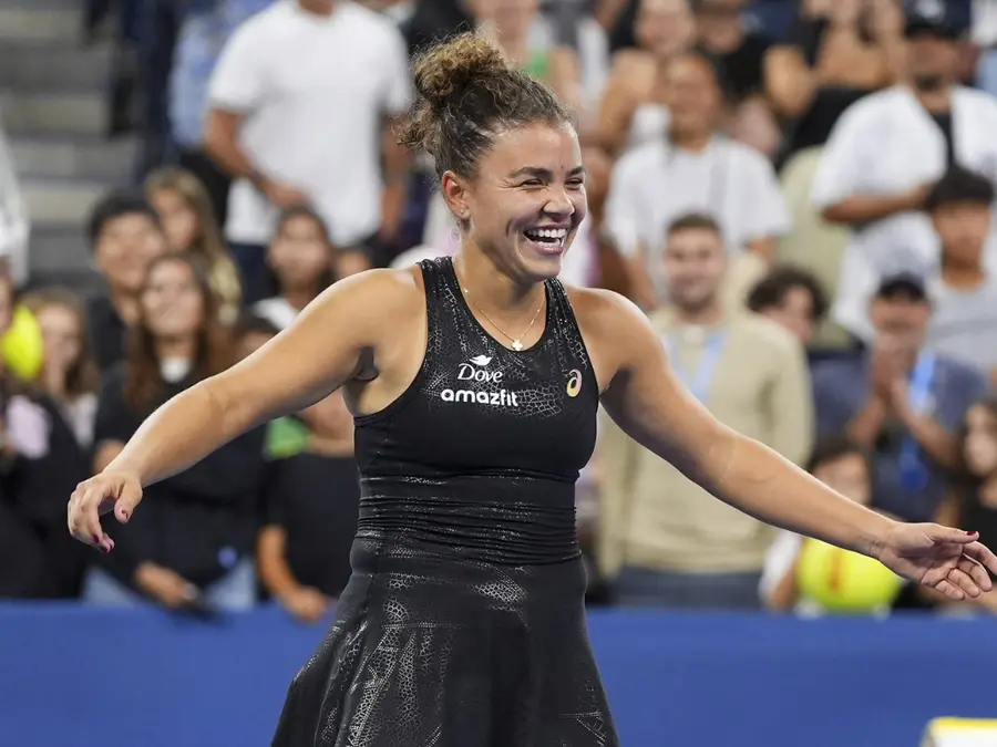 BJK Cup: Jasmine Paolini survives scare as Italy battle into semi-finals
