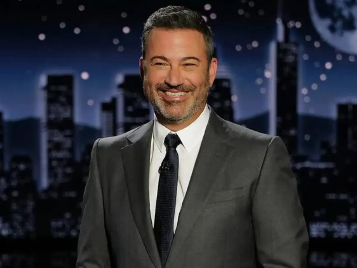 Jimmy Kimmel suspension: Meryl Streep, Tom Hanks and other 400 celebs sign ACLU letter to defend free of speech Jimmy Kimmel suspension: Meryl Streep, Tom Hanks and other 400 celebs sign ACLU letter to defend free of speech