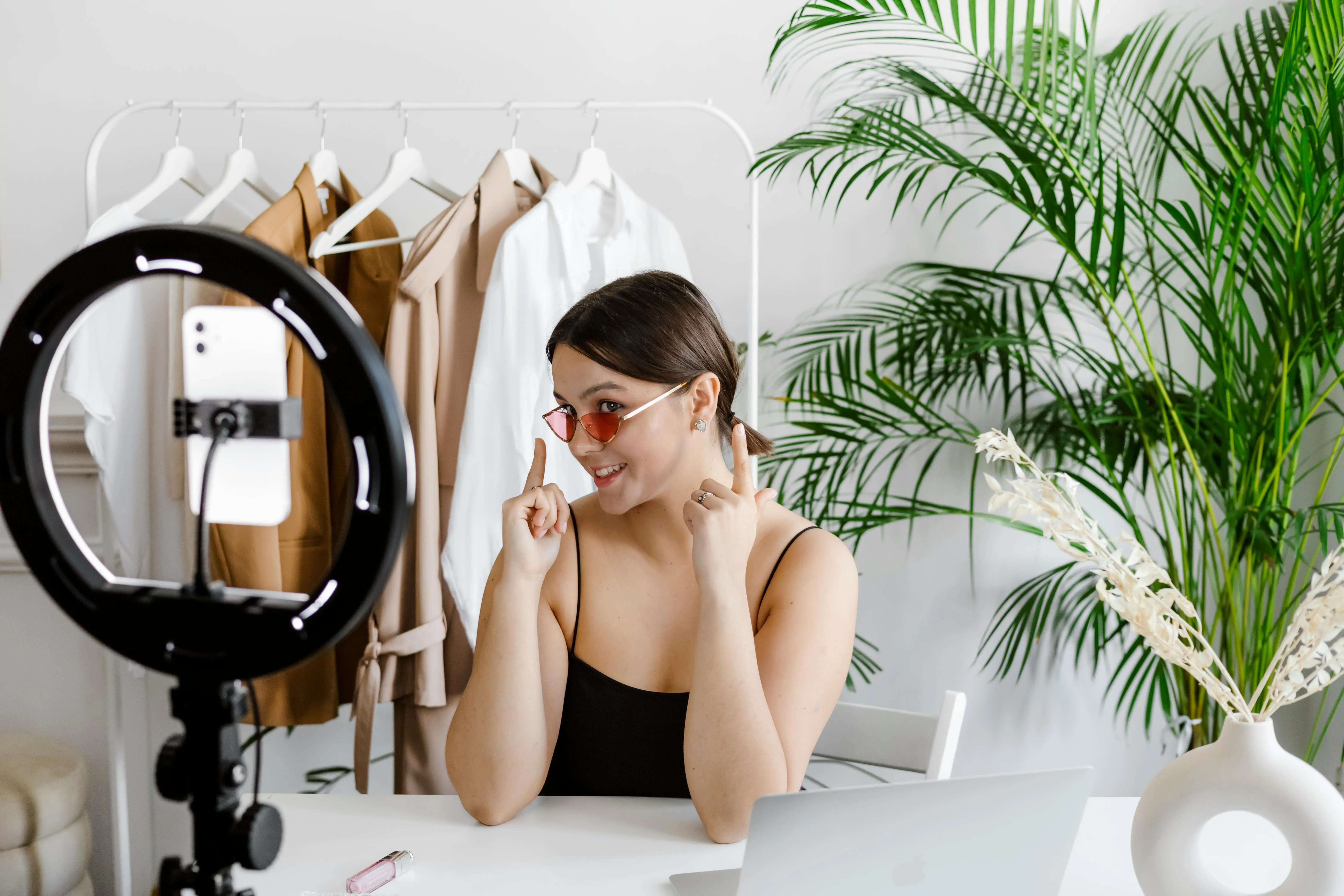 15 creative businesses you can start with just your skills