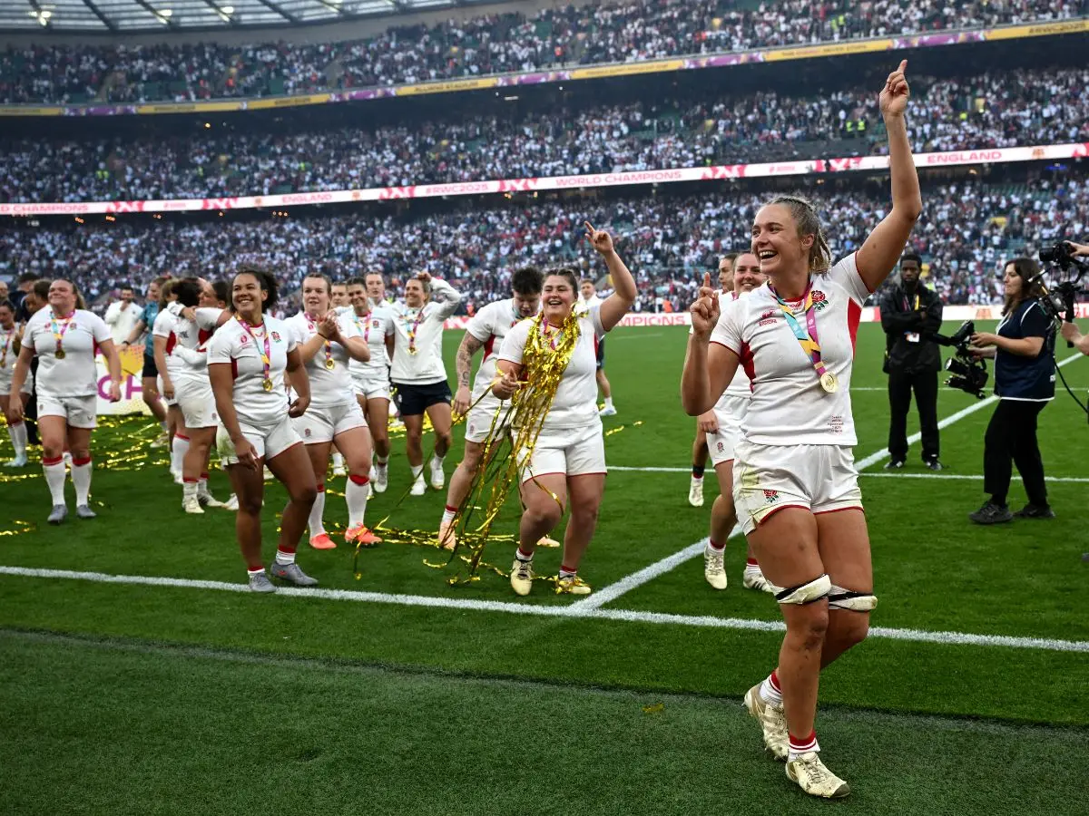 England beat Canada to lift third Women’s Rugby World Cup England beat Canada to lift third Women’s Rugby World Cup