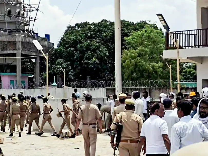 UP police arrest ex-cop turned Samajwadi Party member in ‘I Love Muhammad’ row UP police arrest ex-cop turned Samajwadi Party member in ‘I Love Muhammad’ row