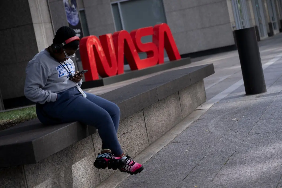 'NASA is currently closed' - Space agency shuts down its website ...