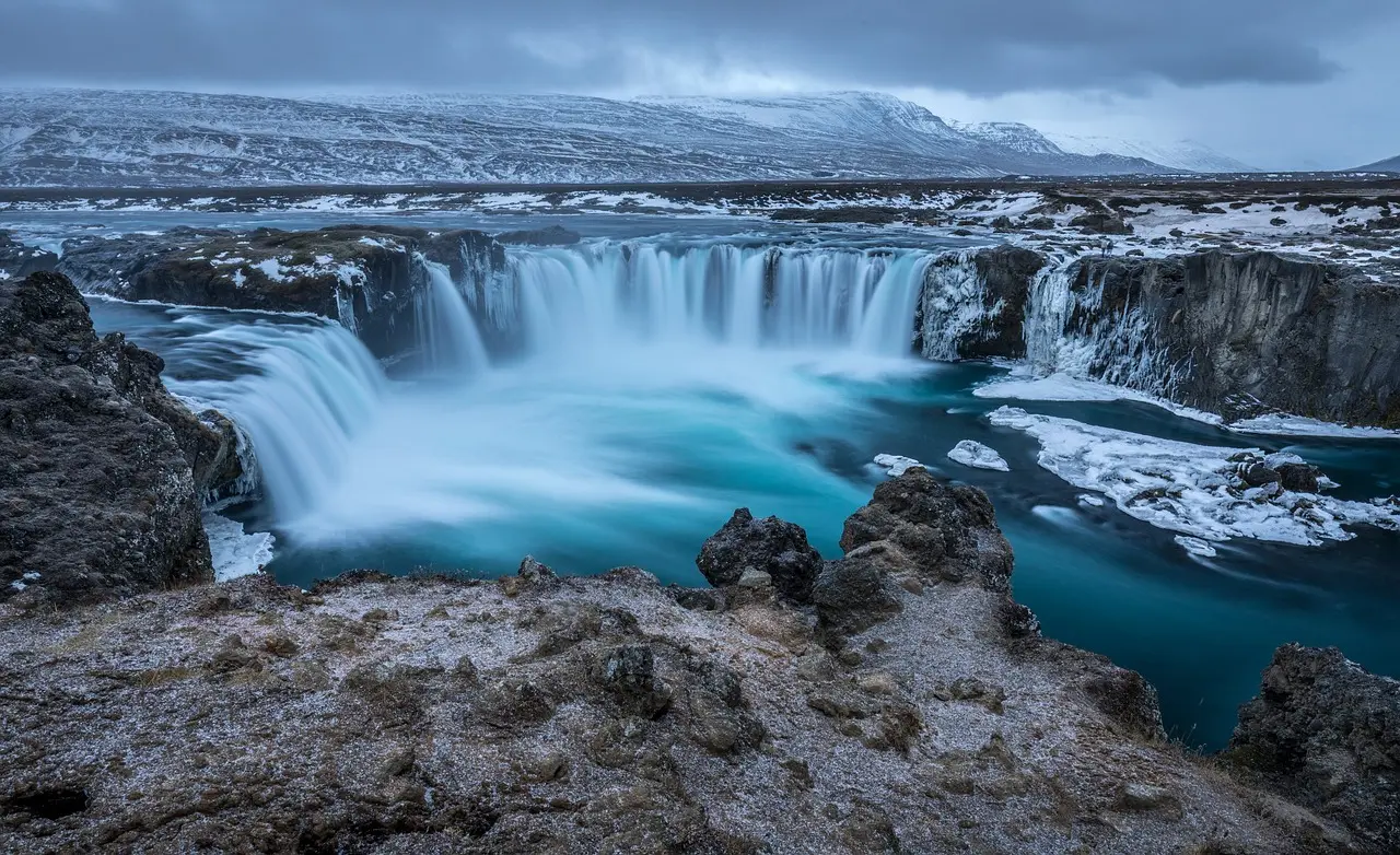 Why is this country one of the safest places to travel alone?