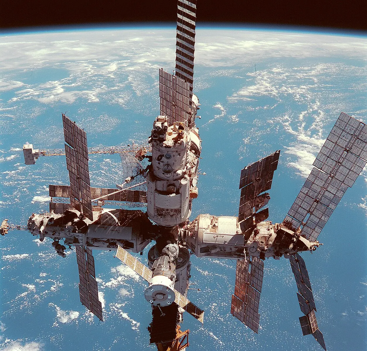 How many space stations orbit Earth today? 5 most famous stations that defined space exploration