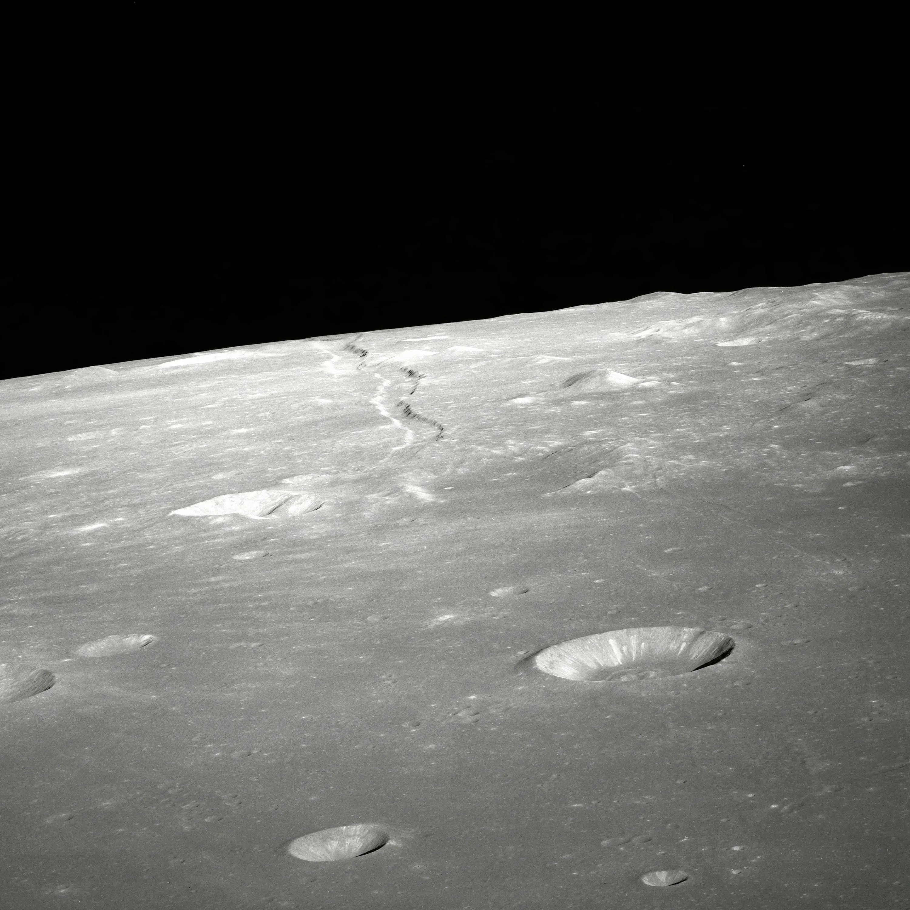 Indian mission will uncover relics of a civilisation that lived on the Moon 50,000 years ago, scientist claims