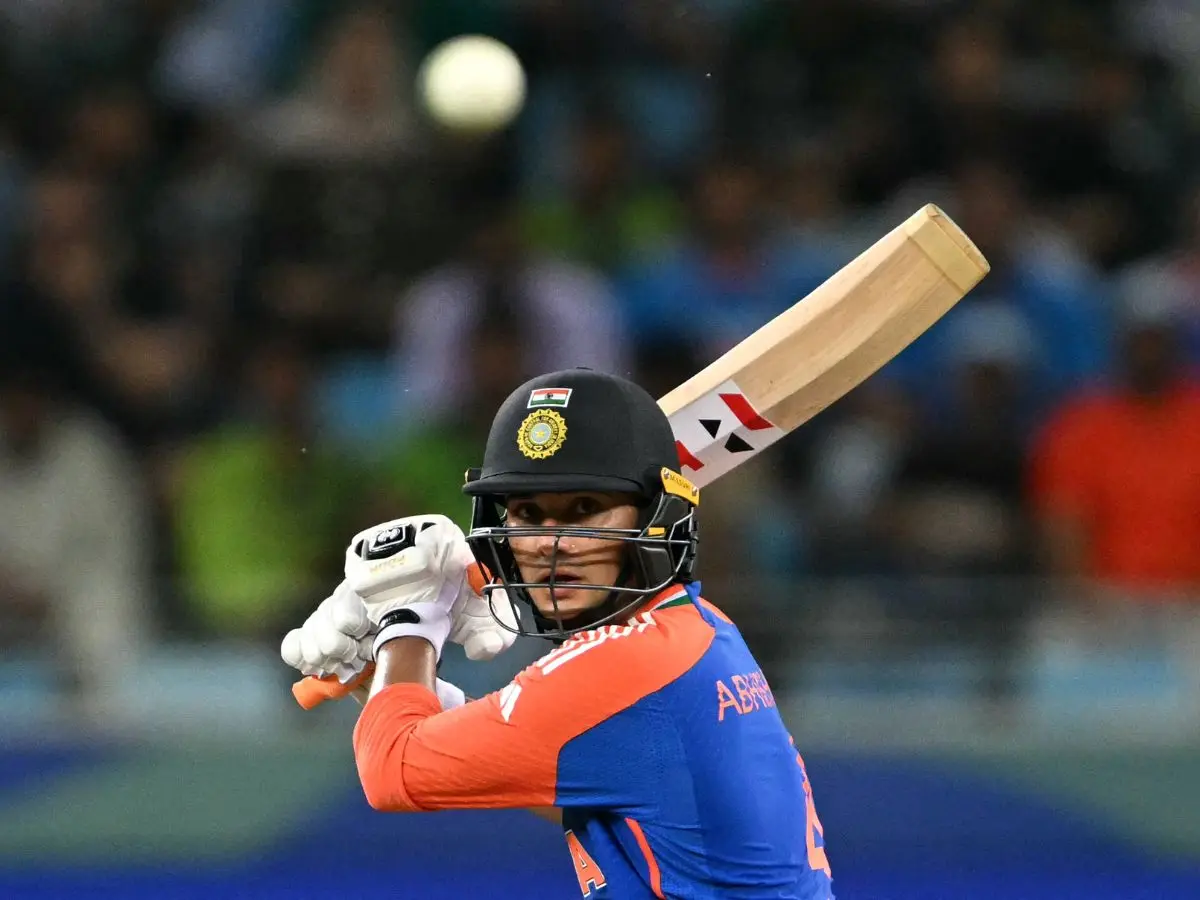 AB de Villiers backs ‘best opening batter’ Abhishek Sharma to succeed Down Under AB de Villiers backs ‘best opening batter’ Abhishek Sharma to succeed Down Under