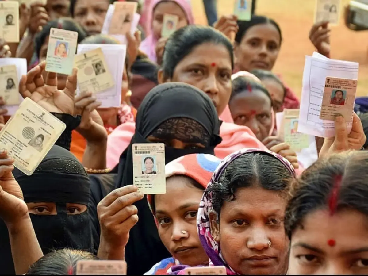 Bihar Polls 2025: Voters can now carry phones. Here's what the election commissioner said... Bihar Polls 2025: Voters can now carry phones. Here's what the election commissioner said...