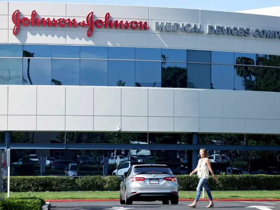 US jury asks Johnson & Johnson to pay $966 million to cancer victim's family. What happened?