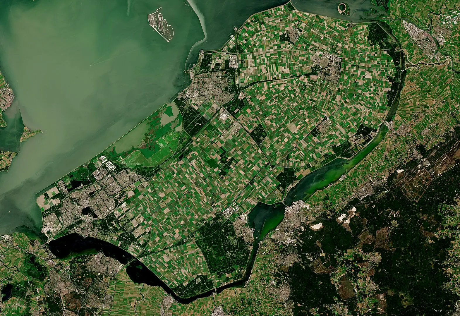 How the Netherlands created the largest artificial island! The story behind Flevopolder