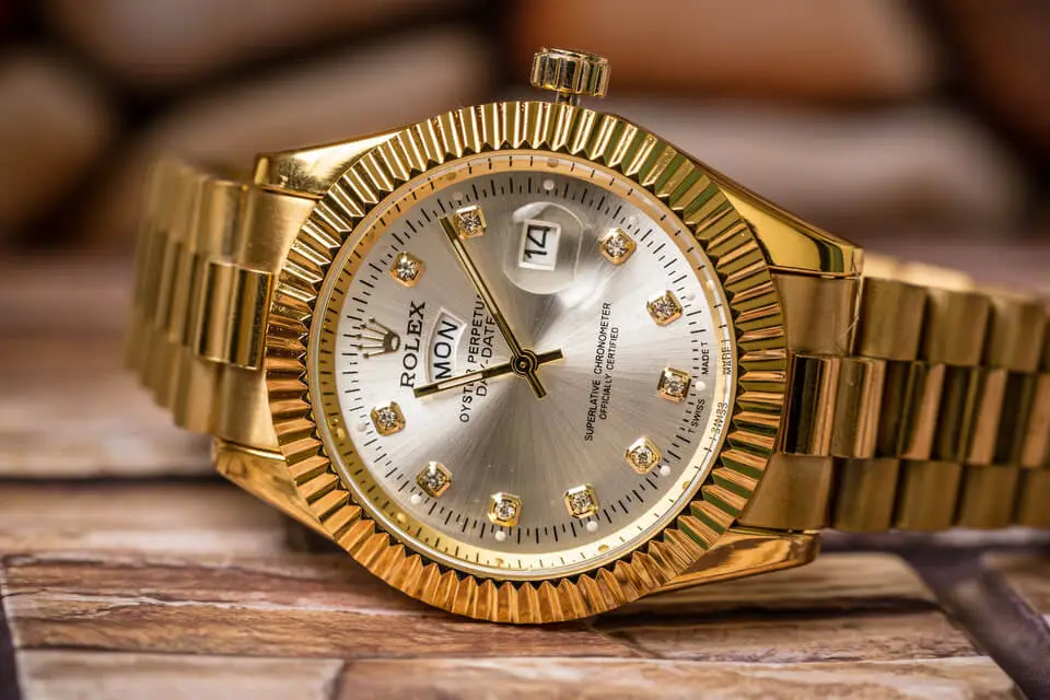3. Historical Performance: Gold vs Rolex Appreciation