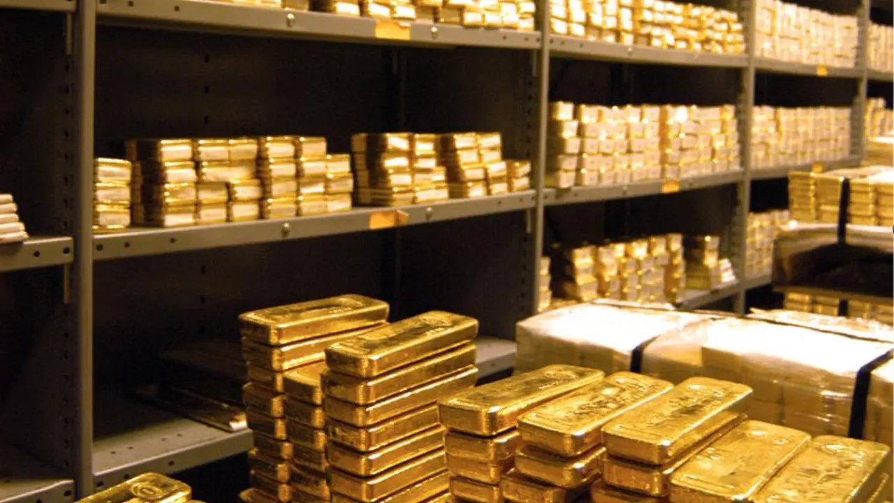 Why do countries hoard gold?