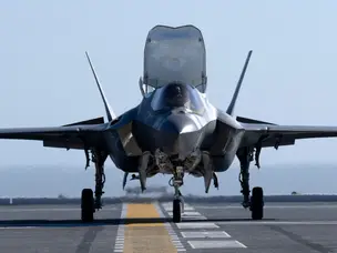 Why fighter jets have narrow, pointed noses