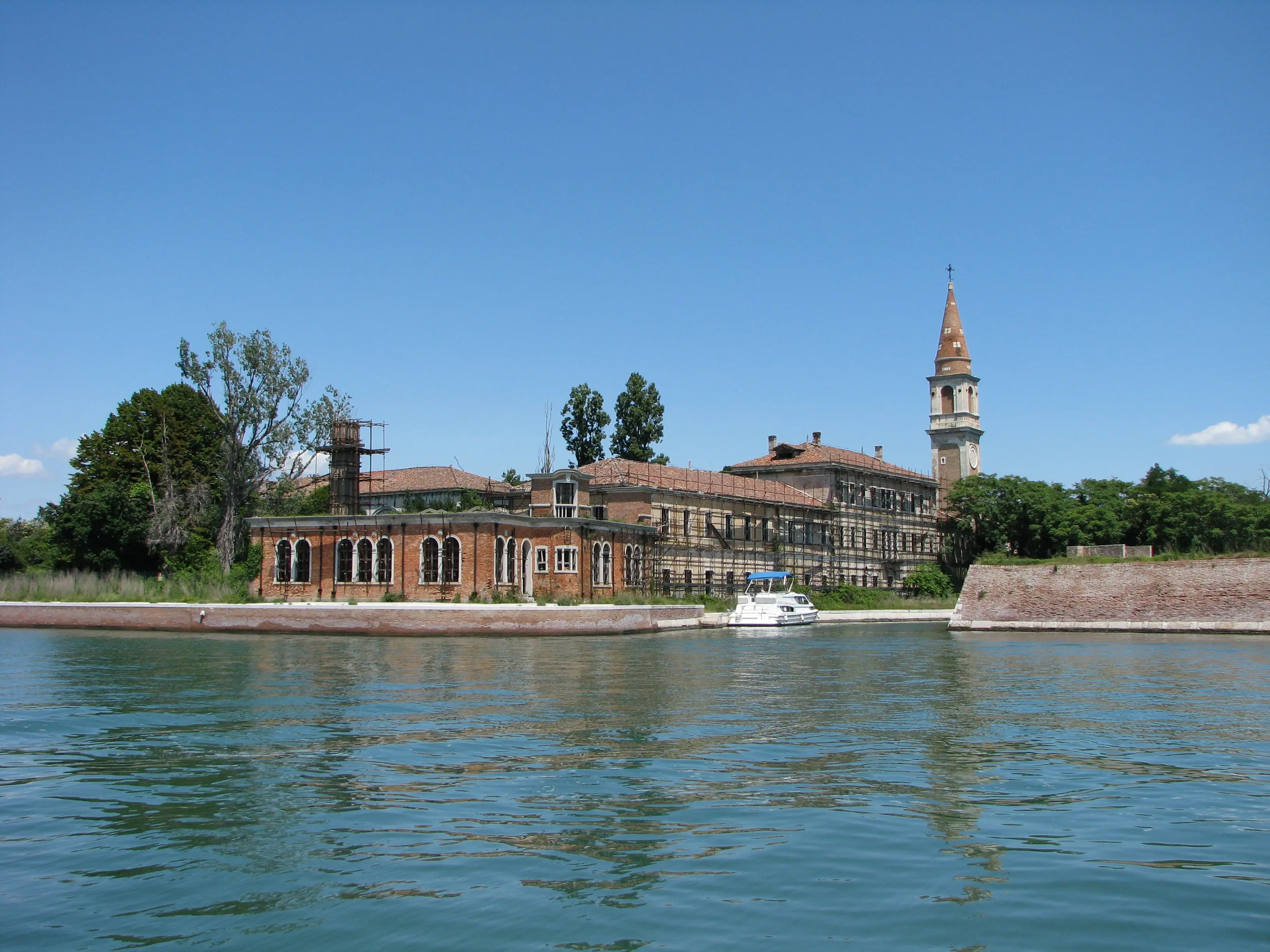 Top 7 places you’re not allowed to visit because they’re haunted