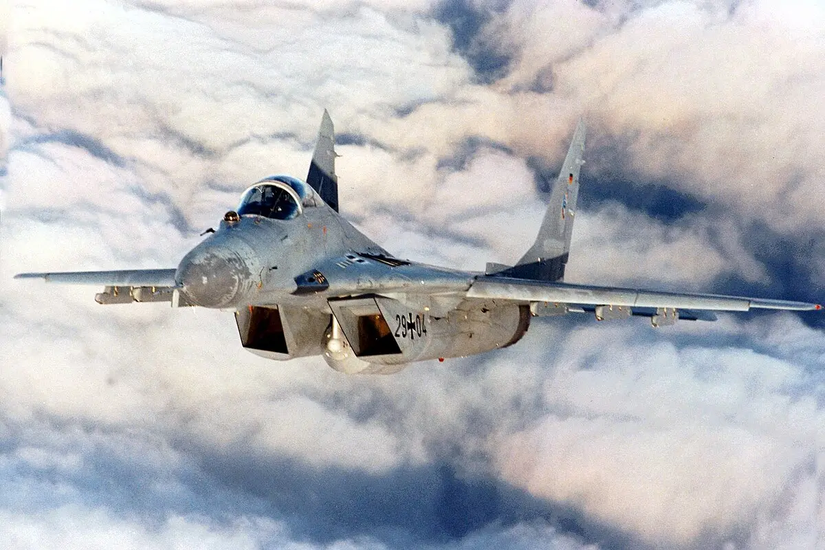 6. Aircraft Carriers Reduce tyre Life Even Further