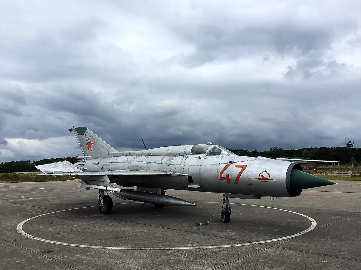 4. Afterburner Takeoffs and High-Speed Braking Destroy Rubber Quickly