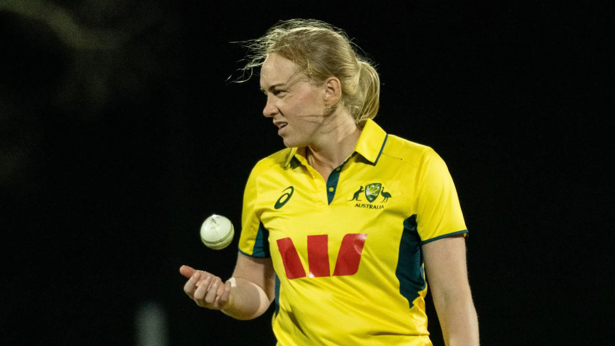 From Kim Garth to Sophie Ecclestone, top 5 bowlers in latest ICC Women's ODI rankings 2025